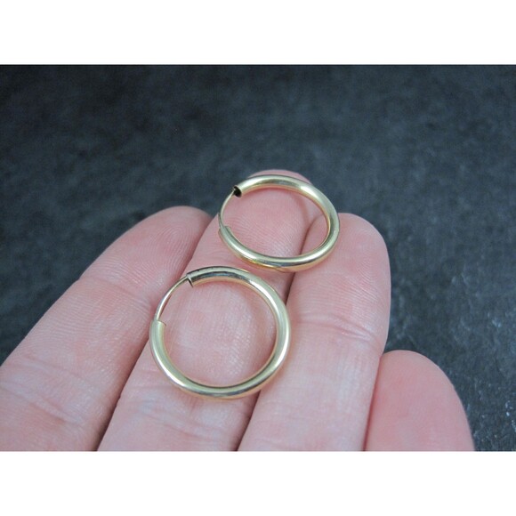 3/4" Gold Hoop Earrings 19mm 14K Gold Filled New Old Stock - Picture 9 of 9